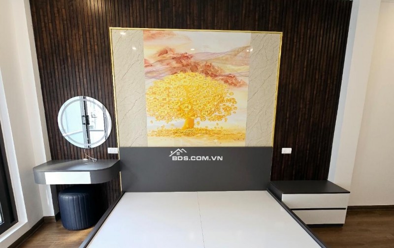  NGÕ NÔNG- THÔNG CÁC HƯỚNG  – Ô TÔ VÀO NHÀ – THANG MÁY FUJI – TẶNG LẠI NỘI THẤT 