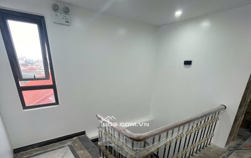 SIÊU PHẨM MẶT PHỐ LÒ ĐÚC – 7 TẦNG – VỈA HÈ RỘNG – THANG MÁY – GIÁ TỐT NHẤT KHU VỰC!