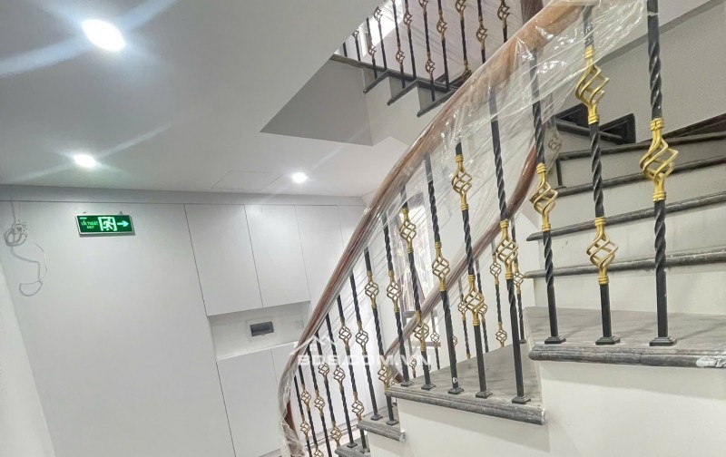 SIÊU PHẨM MẶT PHỐ LÒ ĐÚC – 7 TẦNG – VỈA HÈ RỘNG – THANG MÁY – GIÁ TỐT NHẤT KHU VỰC!