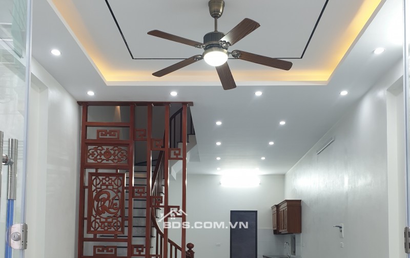 BÁN NHÀ ĐẸP 2.8 TỶ 3 TẦNG 84M2 ( ĐÔNG NAM ) NGÕ HÙNG VƯƠNG