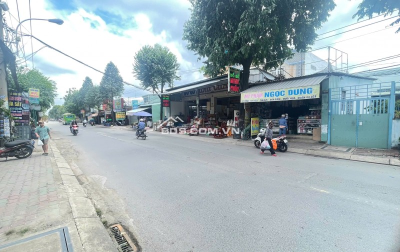 Cho thuê nhà nguyên căn mặt tiền Tỉnh Lộ 10