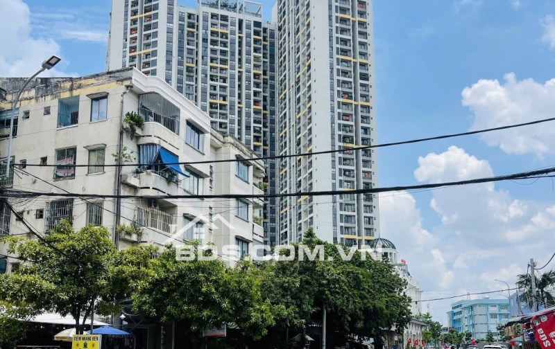 Bán nhà 1 trệt 2 lầu hẻm 8m đường Liên Tỉnh 5 P6 Q8 tiện kinh doanh