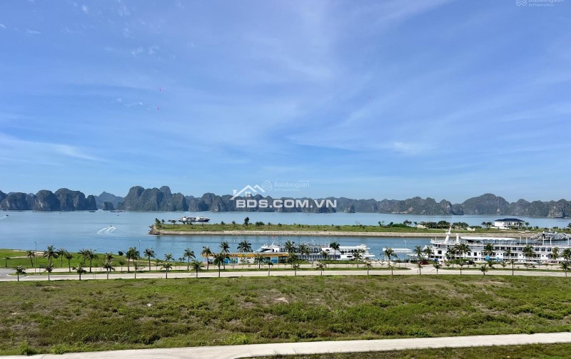 CHÍNH CHỦ - (120M2) GIÁ CHỈ 4,2 TỶ - TRUNG TÂM ĐẢO TUẦN CHÂU sát bến du thuyền, view trực biển