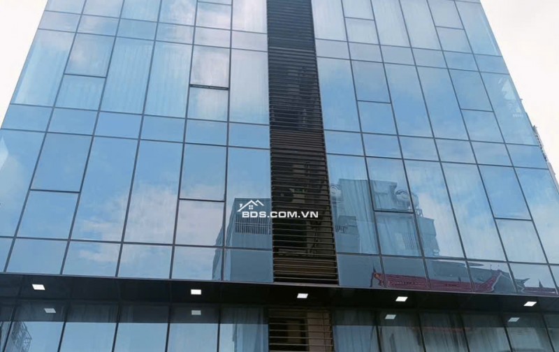 BÁN TOÀ VĂN PHÒNG MẶT PHỐ TRUNG TÂM CẦU GIẤY- MẶT TIỀN RỘNG- KINH DOANH CÁC LOẠI-270M-9TẦNG-133TỶ