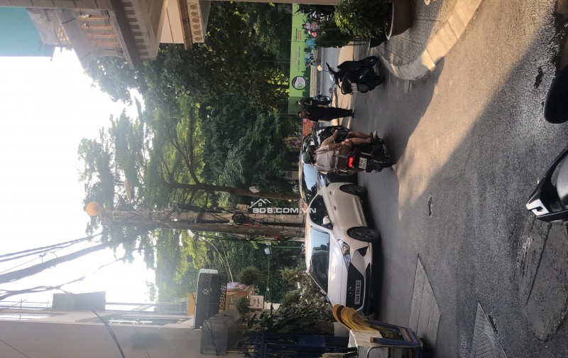 BÁN NHÀ LÔ GÓC,MẶT TIỀN HƠN 5M TRUNG TÂM NỘI THÀNH HÀ NỘI