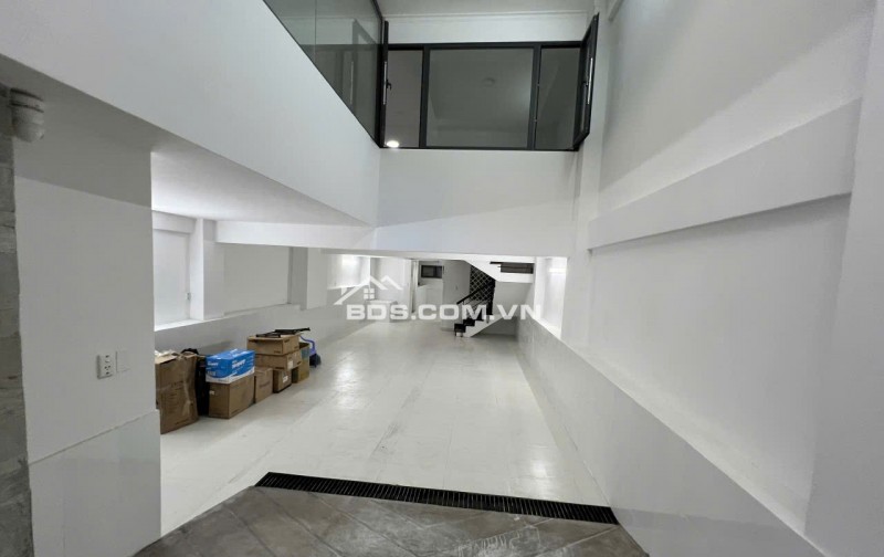 CHO THUÊ NHÀ NGUYÊN CĂN 6x22M – HẺM 8M GẦN KỲ HOÀ – HẦM 2 XE HƠI, THANG MÁY
