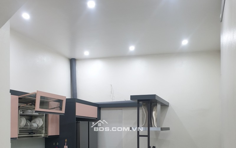 BÁN NHÀ 3.5 TỶ 3 TẦNG 54M2 NGÕ 2 Ô TÔ TRÁNH NHAU GẦN HỒ VỊ XUYÊN