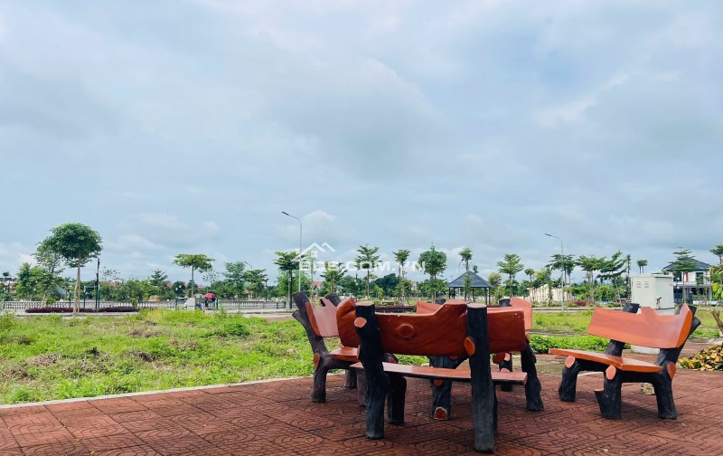 ĐẤT PHỐTam Giác Kết Nối Trung Tâm Hành Chính Mới 2 Phường Lớn Phổ Yên-Vạn Xuân