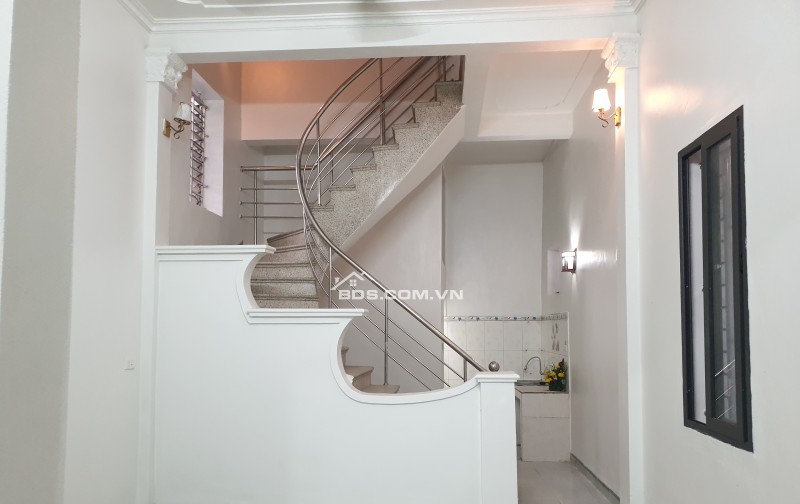 BÁN NHÀ ĐẸP 1.27 TỶ 2 TẦNG 40M2 ( ĐÔNG BẮC ) NGÕ TRẦN ĐĂNG NINH