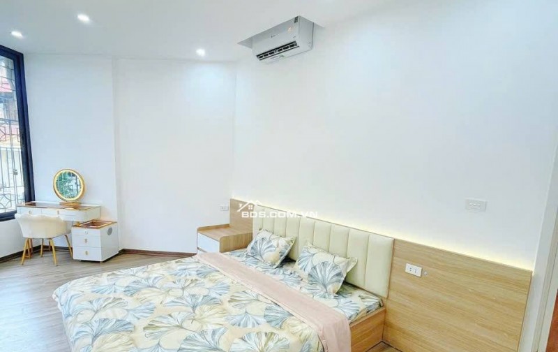 Nhà Đẹp Ngõ Ô TÔ Tam Trinh, Hoàng Mai 120m, giá 4,75 tỷ.