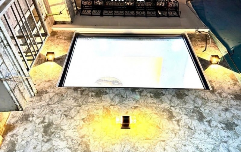 Nhà mới xây gần Huỳnh Văn Bánh Phú Nhuận 5 tầng 3m8 x 7m5 nhỉnh 6t
