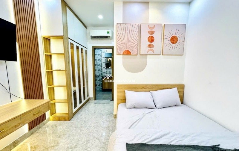 Nhà mới xây gần Huỳnh Văn Bánh Phú Nhuận 5 tầng 3m8 x 7m5 nhỉnh 6t
