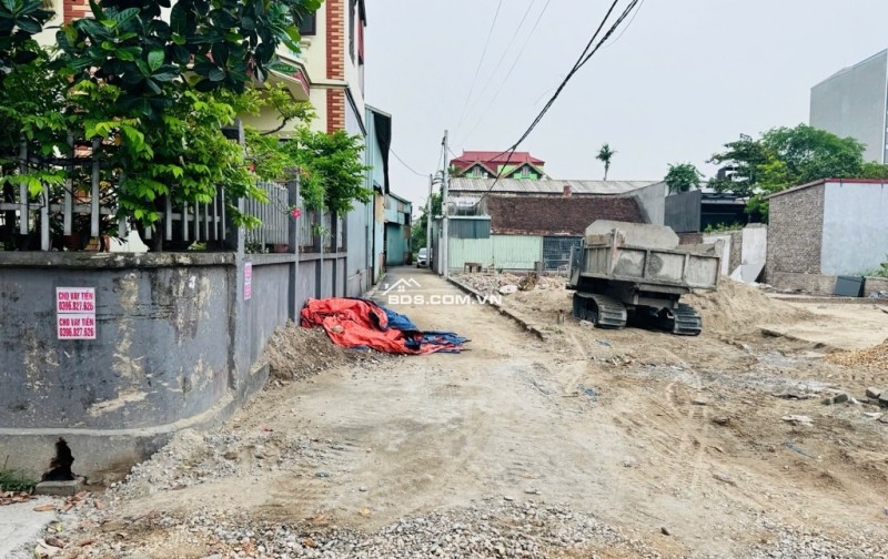 Bán đất Đông Hội Đông Anh 48m, đường thông ôtô đỗ cửa, gần cầu Đông Trù, nhỉnh 5 tỷ ( TL)
