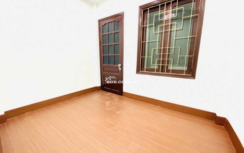 BÁN NHÀ ĐẸP SÁNG LOÁNG THANH XUÂN - TRUNG TÂM NGÃ TƯ SỞ 32M HƠN 6 TỶ