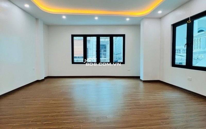 SIÊU PHẨM LÔ GÓC – 7 TẦNG THANG MÁY – VỈA HÈ – Ô TÔ TRÁNH – KINH DOANH CỰC ĐỈNH