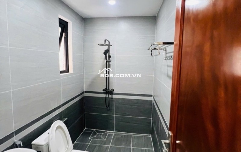 SIÊU PHẨM LÔ GÓC – 7 TẦNG THANG MÁY – VỈA HÈ – Ô TÔ TRÁNH – KINH DOANH CỰC ĐỈNH