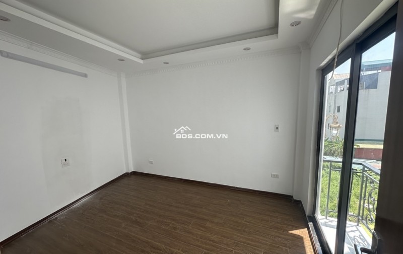 GIÁ SỐC NHÀ ĐẸP- NGÕ NÔNG - 50M RA ĐƯỜNG VỈA HÈ KINH DOANH Ô TÔ TRÁNH- GIÁ CHỈ 4.86 TỶ