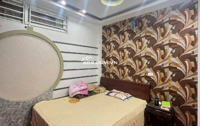 Bán nhà phố Mạc Thái Tông, 5 tầng 4 ngủ, tiện ích ngập tràn, DT 44m2 - Giá nhỉnh 9 Tỷ