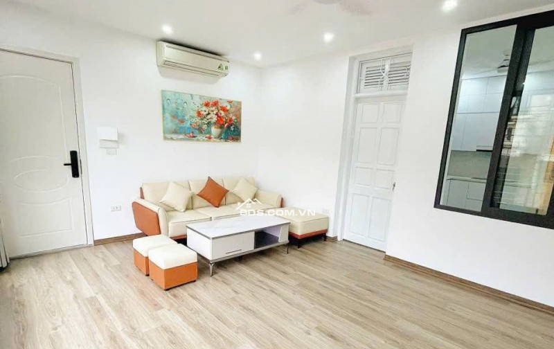 Nhà Đẹp Ngõ Ô TÔ Tam Trinh, Hoàng Mai 120m, giá 4,75 tỷ.