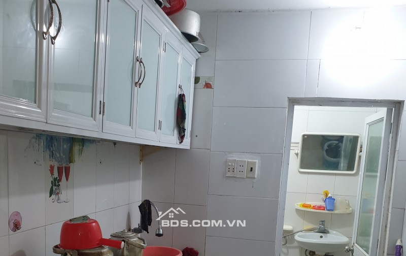 BÁN NHÀ ĐẸP 2 TẦNG 30M2 ( ĐÔNG BẮC ) NGÕ TRẦN NHÂN TÔNG GIÁ 1 TỶ