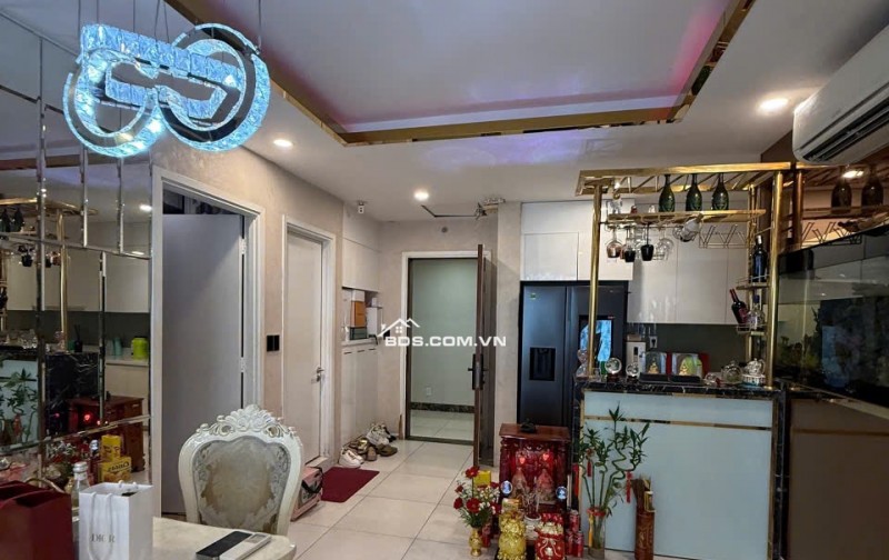 Cho thuê Căn hộ cao cấp 110m2 Chung Cư Goldview Q4 Full nội thất