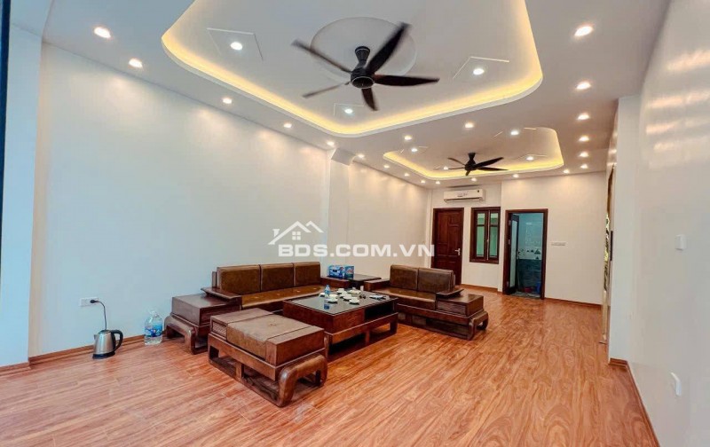 Nhà Đẹp Thang Máy Trần Khát Chân, Hai Bà Trưng 68m, 5 tầng, mt 4.7m, giá 13.5 tỷ