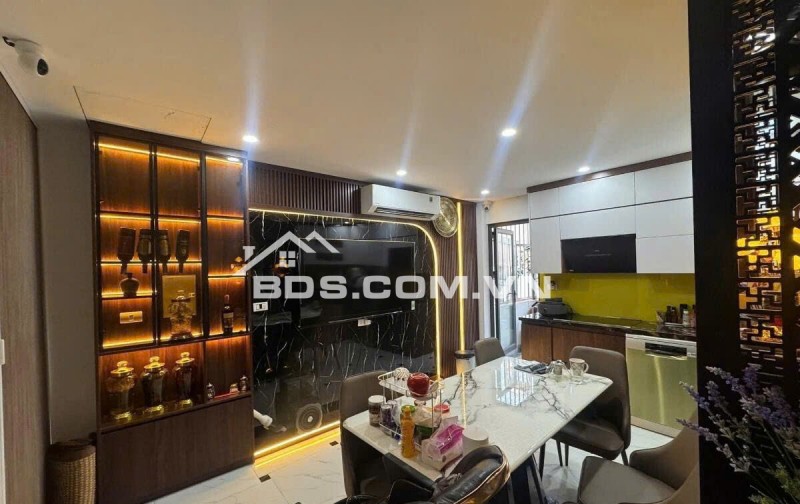 BÁN NHÀ NGÕ Ô TÔ TÂN MAI, HOÀNG MAI 36Mx5T, MT 4.5M GIÁ 9.98 TỶ