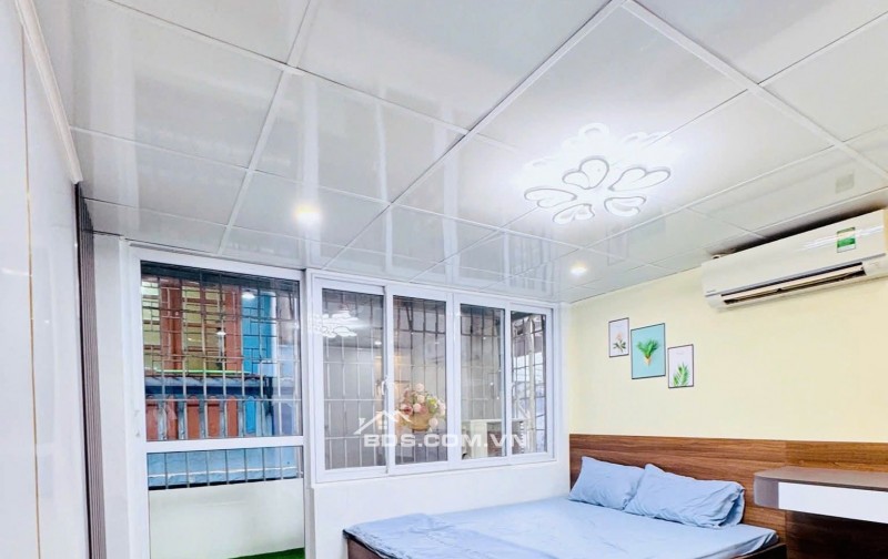 Nhà Đẹp Ô TÔ ĐỖ CỬA Hồng Mai, Hai Bà Trưng 70m, giá 3.85 tỷ.