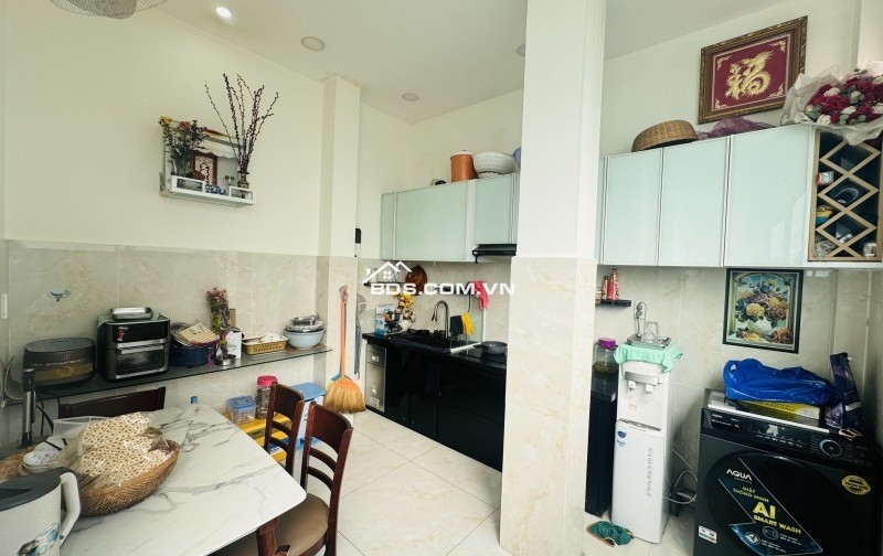 BÁN NHÀ LÔ GÓC HIẾM – 2 MẶT TIỀN ĐƯỜNG SỐ 8 LINH XUÂN – 3 LẦU – HXH – GIÁ CHỈ 4.85 TỶ