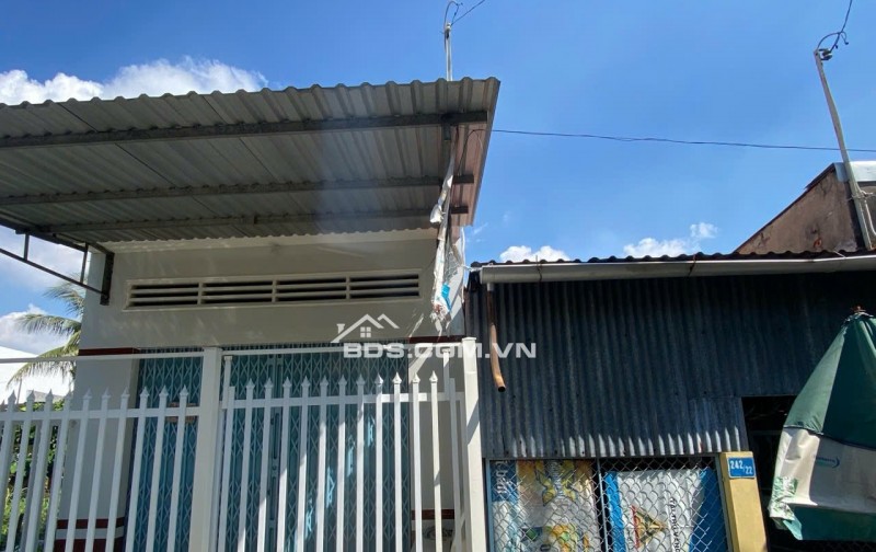 CHÍNH CHỦ CẦN BÁN NHÀ HẺM 242 QUANG TRUNG GẦN TtTHƯƠNG MẠI 30/4