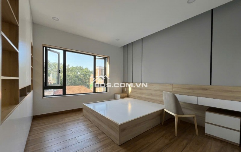 CHO THUÊ NHÀ NGUYÊN CĂN 6x22M – HẺM 8M GẦN KỲ HOÀ – HẦM 2 XE HƠI, THANG MÁY