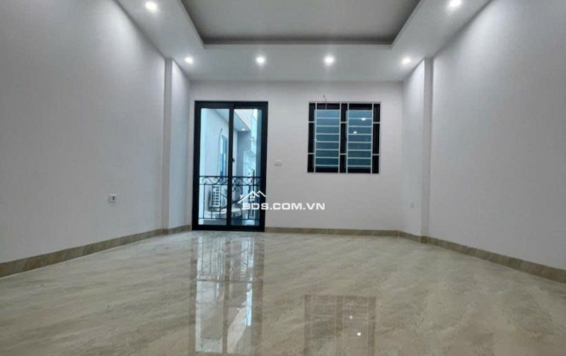 Chỉ 8.3 Tỷ - Phân Lô - Oto - Định Công, Quận Hoàng Mai - 47m, 4 Tầng.