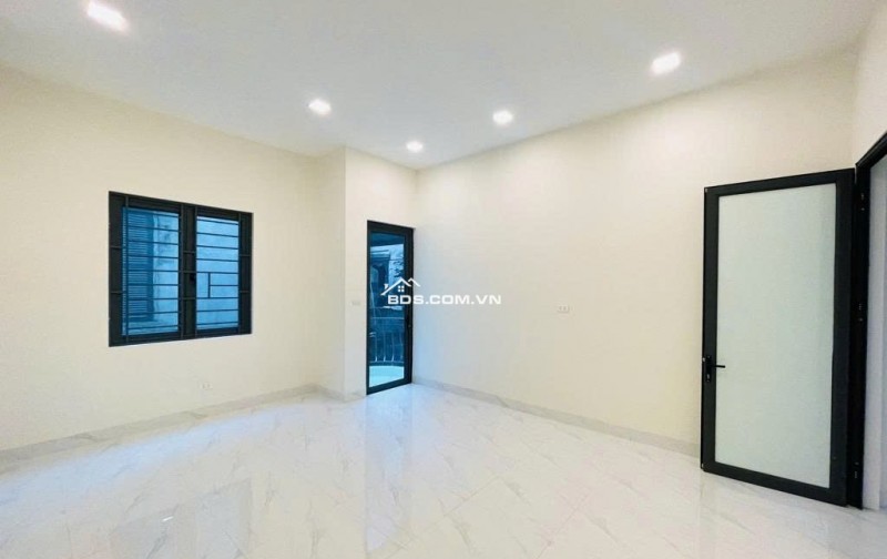 BÁN NHÀ PHÂN LÔ, OTO, GẦN PHỐ, 59M* 4 TẦNG, TÔ VĨNH DIỆN, THANH XUÂN.