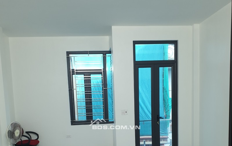 BÁN NHÀ ĐẸP 2.8 TỶ 3 TẦNG 84M2 ( ĐÔNG NAM ) NGÕ HÙNG VƯƠNG