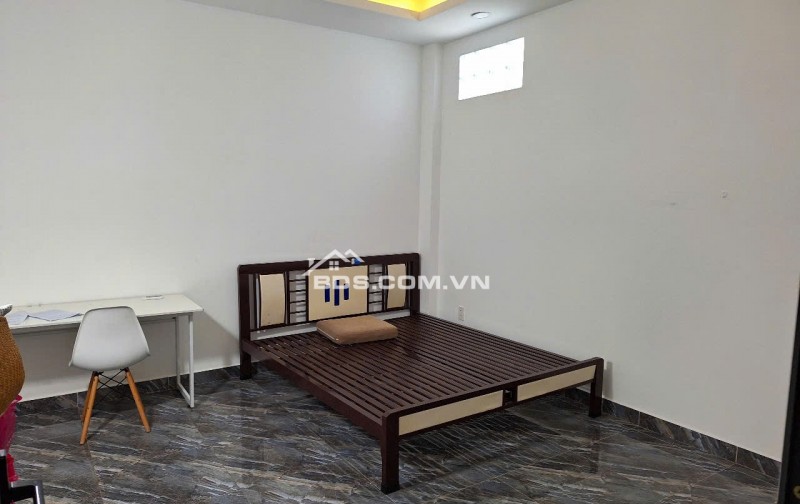 Phòng cho thuê mới 20m2 Full nội thất cơ bản hẻm 118 Phan Huy Ích