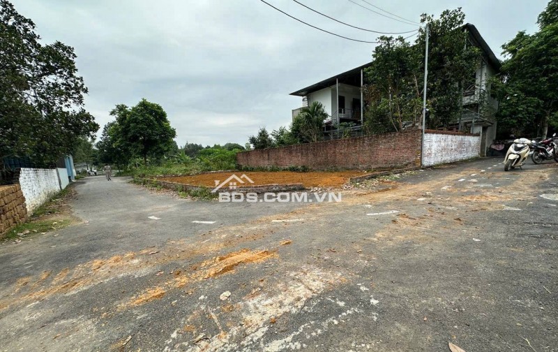 Lô góc 128,8m2 full thổ cư, Phúc Tiến - Hạ Bằng (Bình Yên - Thạch Thất cũ) - Hà Nội. Chỉ nhỉnh 3 tỷ. LH 0946377868 Hoàng Thương land