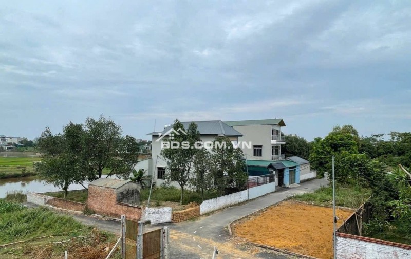 Lô góc 128,8m2 full thổ cư, Phúc Tiến - Hạ Bằng (Bình Yên - Thạch Thất cũ) - Hà Nội. Chỉ nhỉnh 3 tỷ. LH 0946377868 Hoàng Thương land