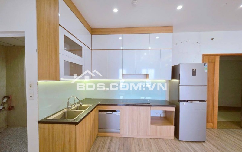 Nhỉnh 4 tỷ ,CC gửi bán căn chung cư CT12 Văn Phú 65/72M2  T25 xung quanh nhiều tiện ích