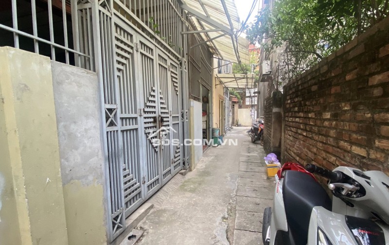 Nhỉnh 4 tỷ ,CC gửi bán lô đất trung tâm Yên Nghĩa - Hà Đông  30m2 MT 5.9m