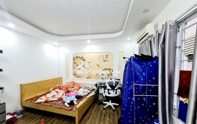 Chính chủ bán nhà Phố Xốm - Hà Đông , 31M2  *5 TẦNG  *5.3 MT , nhà mới đẹp