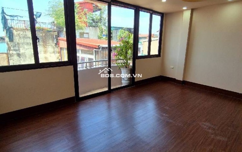 Nhà 6 tầng 4 ngủ Tô Hoàng Bạch Mai - 26/33m2 - 7.1 tỷ
