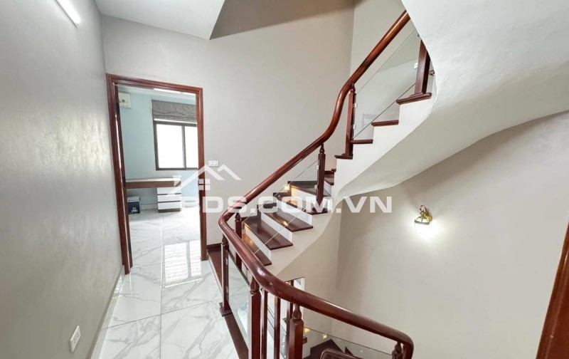 BÁN NHÀ LIỀN KỀ MỖ LAO 64m x 5 Tầng Chỉ 19 tỷ Liên hệ: Mr Khoa 0904266501