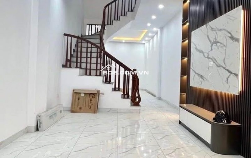 Cần Tiền KD -Bán Lỗ 200tr Nhà Thọ Am, Nhà Mới , Gần Chợ, Trường, KD Cho Thuê 40,5M2, 5,55 tỷ