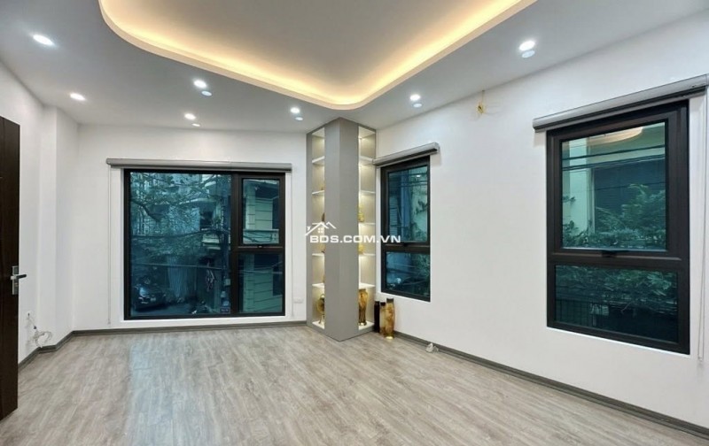 SIÊU VIP - SIÊU HIẾM – 5 TẦNG – NGÕ NÔNG  – GẦN AEON LONG BIÊN – GIÁ 5.X TỶ