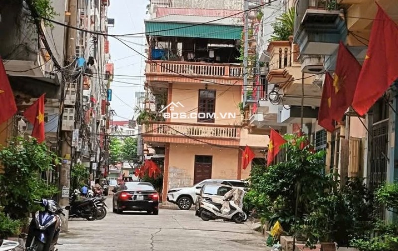 207 Pháp Vân 9.1 tỉ