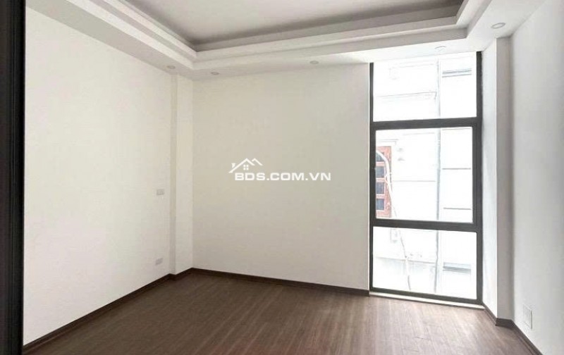 Bán Nhà Phố Khương Trung, Quận Thanh Xuân - Gần Phố - Full Nội Thất - 40, 4Tầng - Nhỉnh 8 Tỷ.
