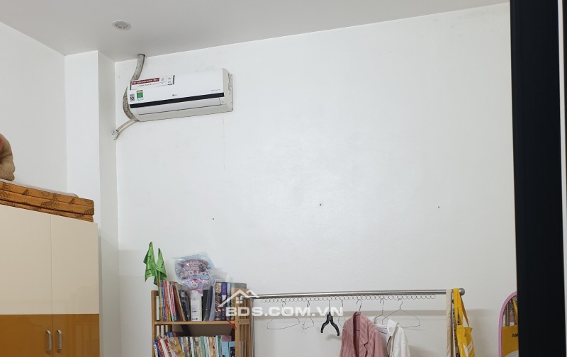 BÁN NHÀ 3.5 TỶ 3 TẦNG 54M2 NGÕ 2 Ô TÔ TRÁNH NHAU GẦN HỒ VỊ XUYÊN