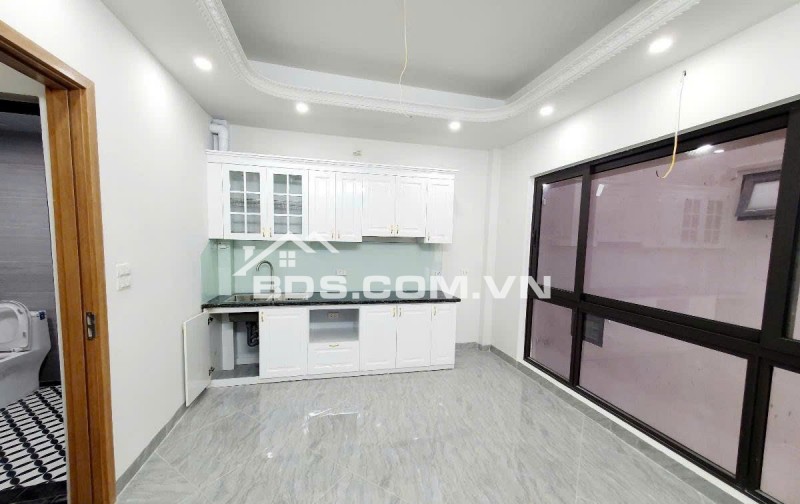 NHÀ ĐẸP MỚI TINH . Cổ Nhuế - Bắc Từ Liêm 35m 6 tầng mặt tiền 4,3m 7,25 tỷ 
sổ đỏ vuông vắn cất két .