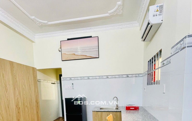 Cho thuê căn hộ full nội thất vị trí đẹp ngay Lý Chính Thắng Q3