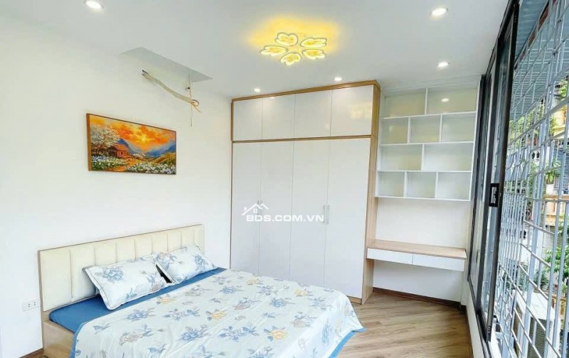 Nhà Đẹp Ngõ Ô TÔ Tam Trinh, Hoàng Mai 120m, giá 4,75 tỷ.
